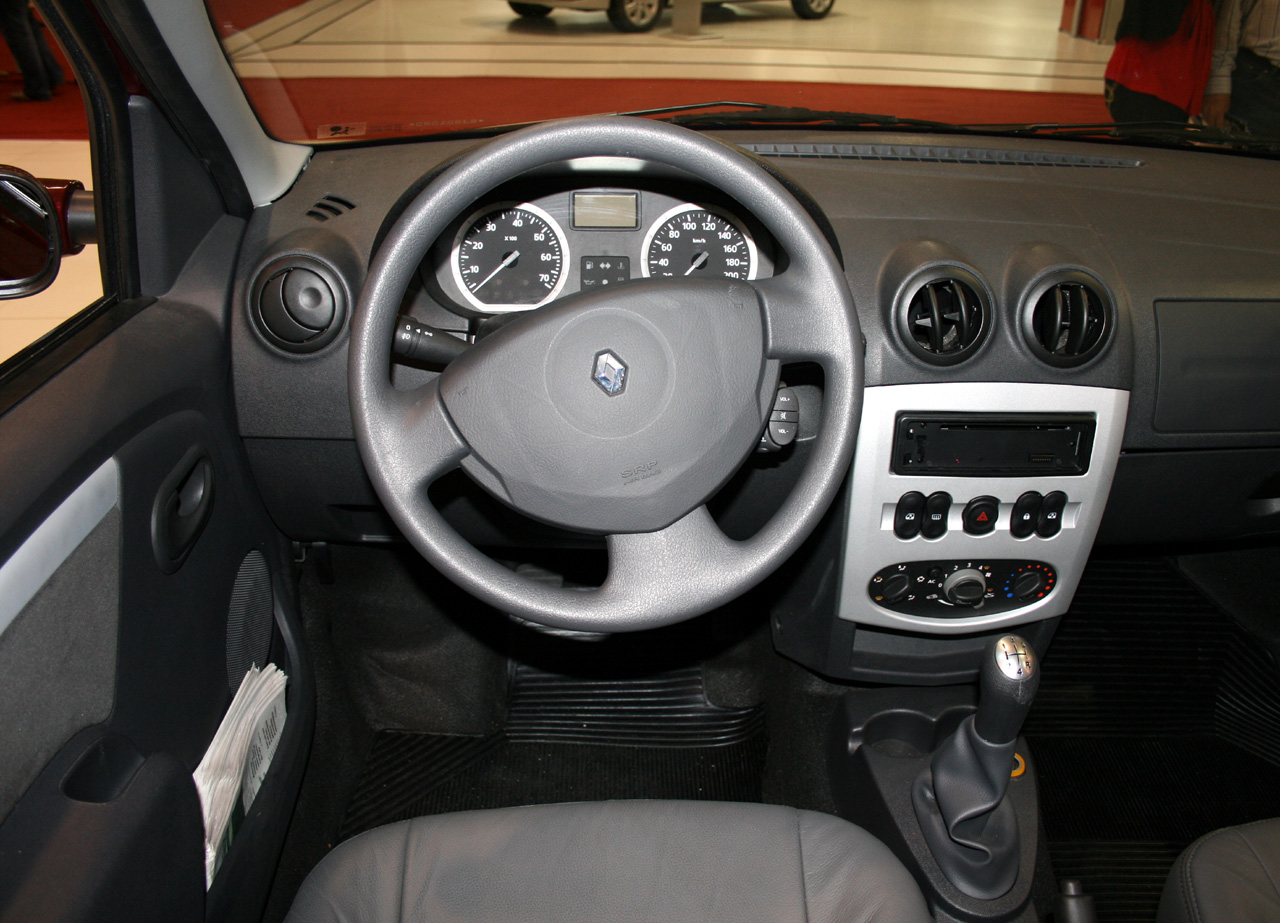 طراحی داخلی خودروی ال 90